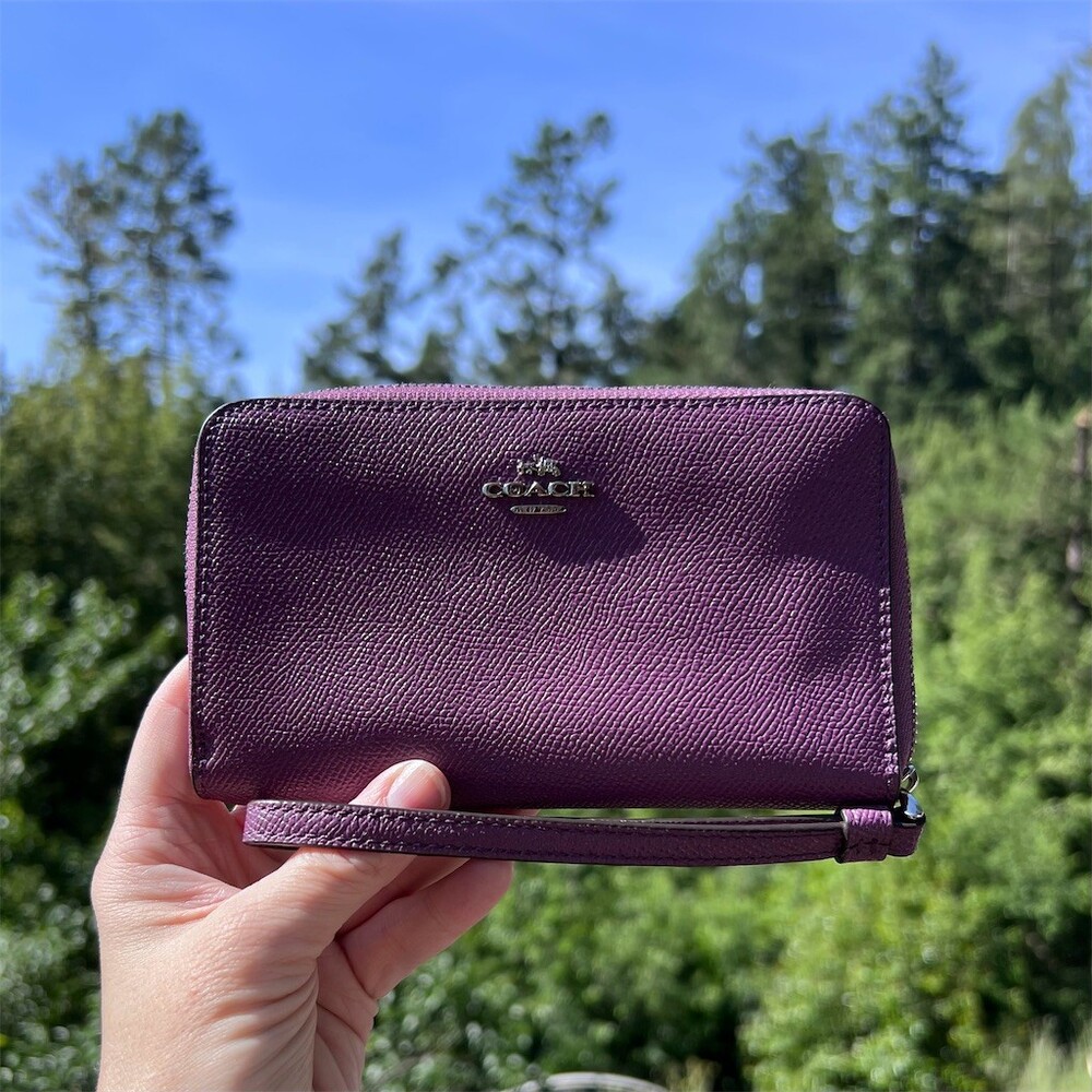 COACH Purple Crossgrain Leather Zip-Around Wallet Gunmetal Hardware AUTHENTIC